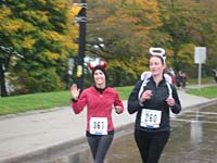 niagara falls marathon and half marathon with running crazy limited